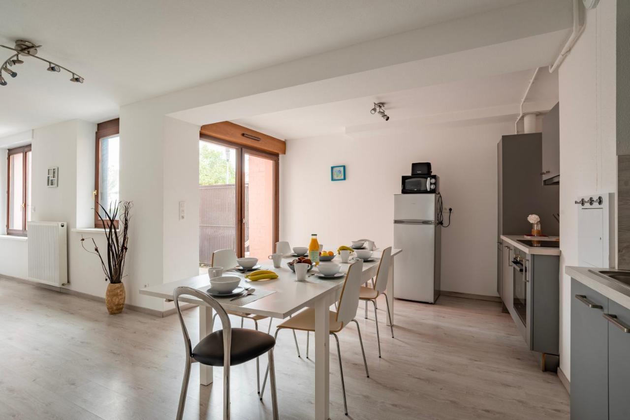 Le Manoir De Cyrielle A 10 Min Du Centre De Strasbourg Apartment Bischheim Luaran gambar