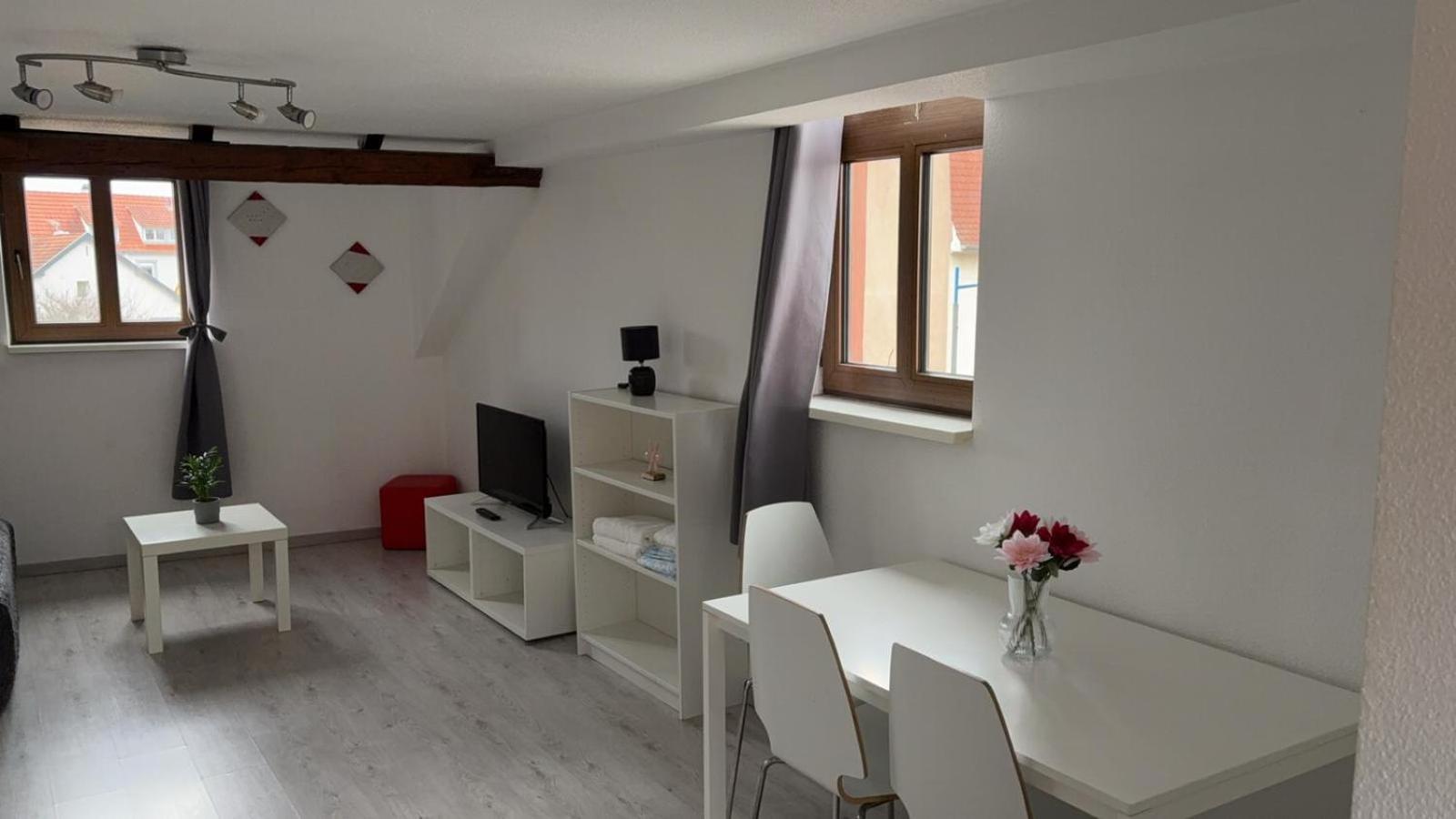 Le Manoir De Cyrielle A 10 Min Du Centre De Strasbourg Apartment Bischheim Luaran gambar